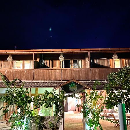 Hotel Iru Maldives Thulusdhoo Exterior foto